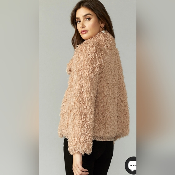 Greylin Pamela Faux Fur Feathery Jacket size Medium - Picture 9 of 10